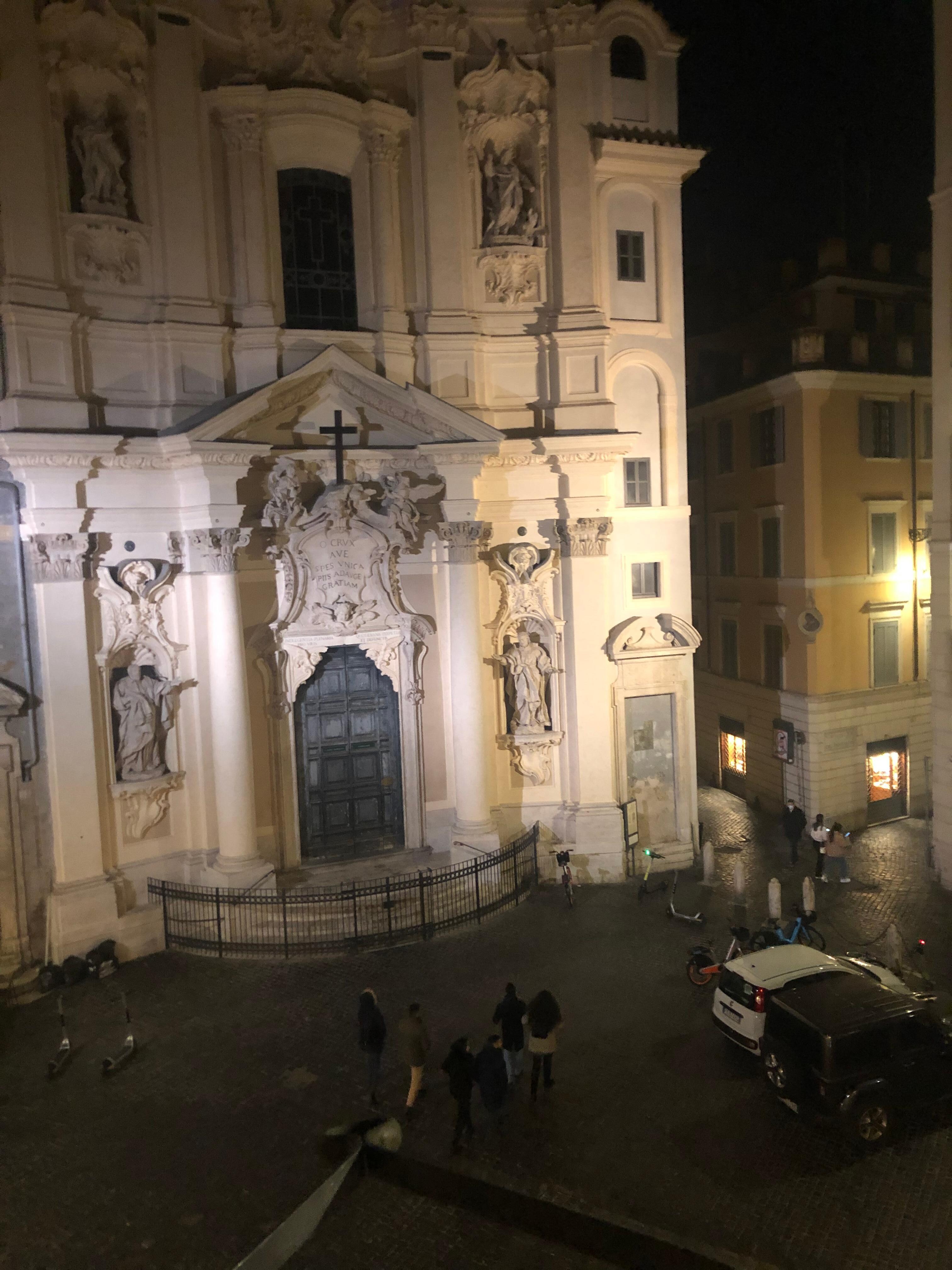 Foto er fra hotellets altan