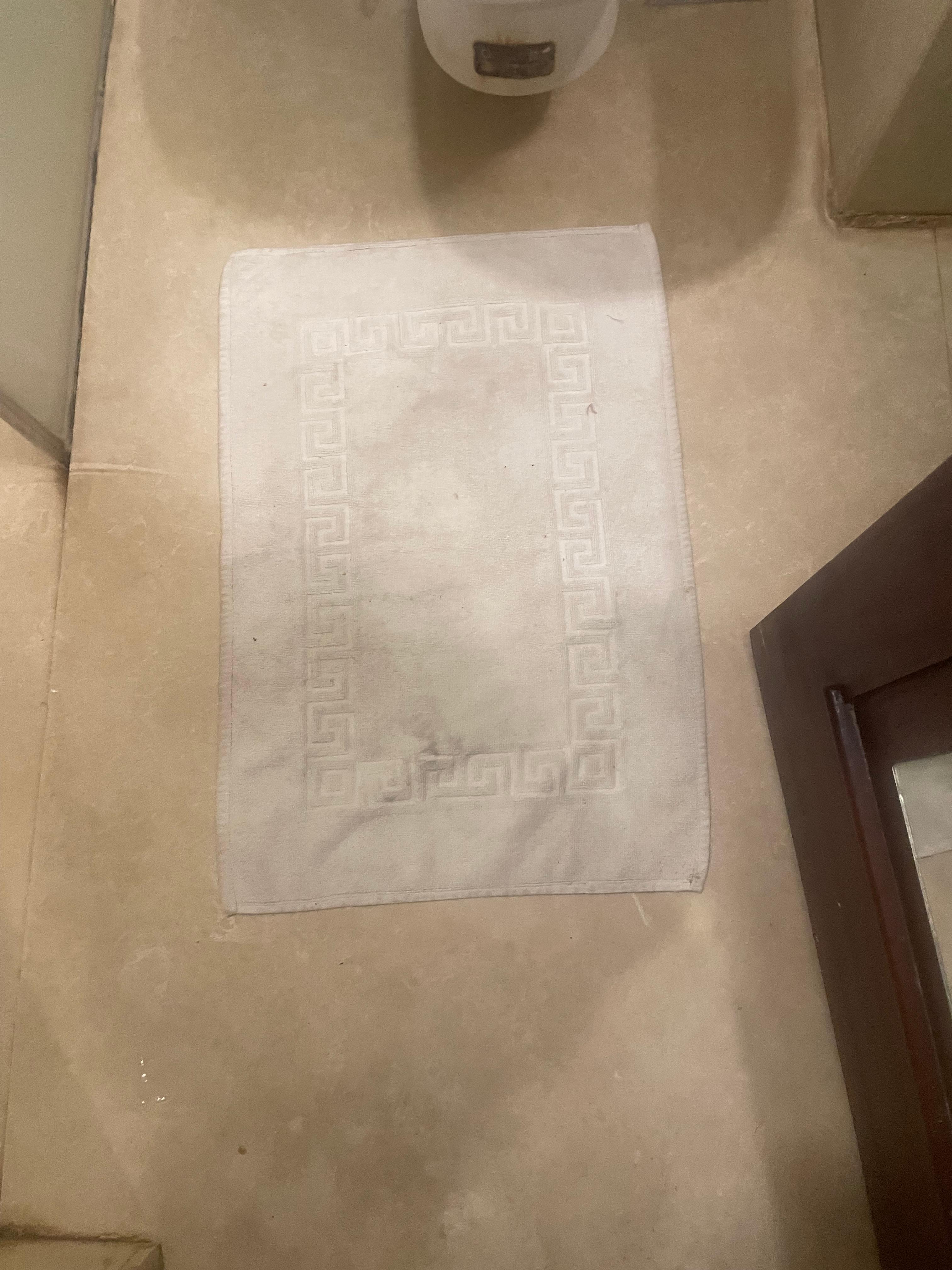 Dirty foot towel