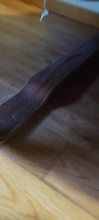 Oretvis bild man ser inte riktigt hur tjockt dammet var.