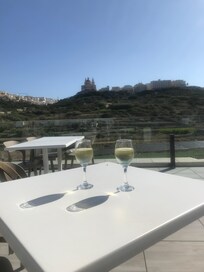 Sky lounge