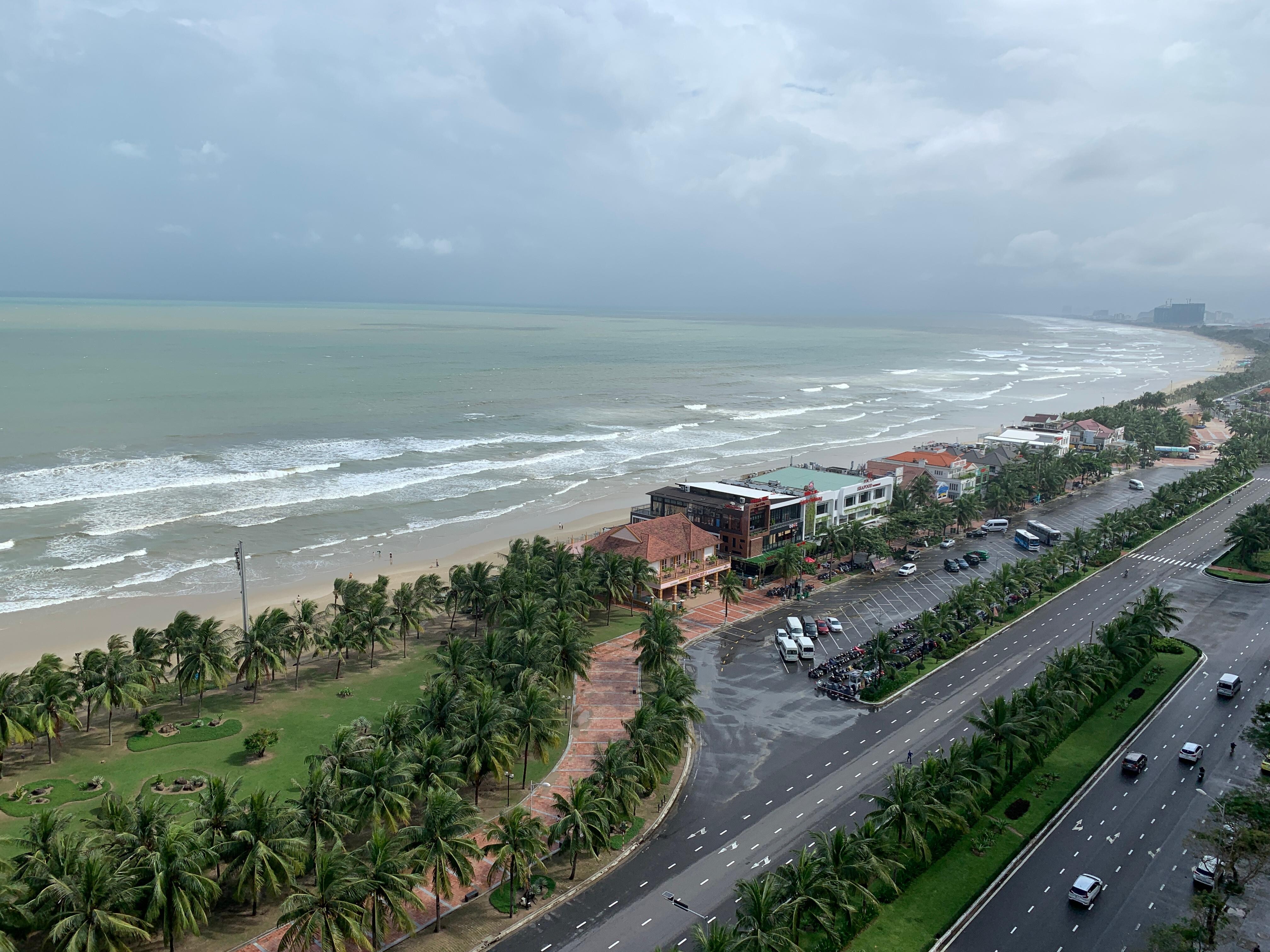 從露台望出去，美景盡收眼底