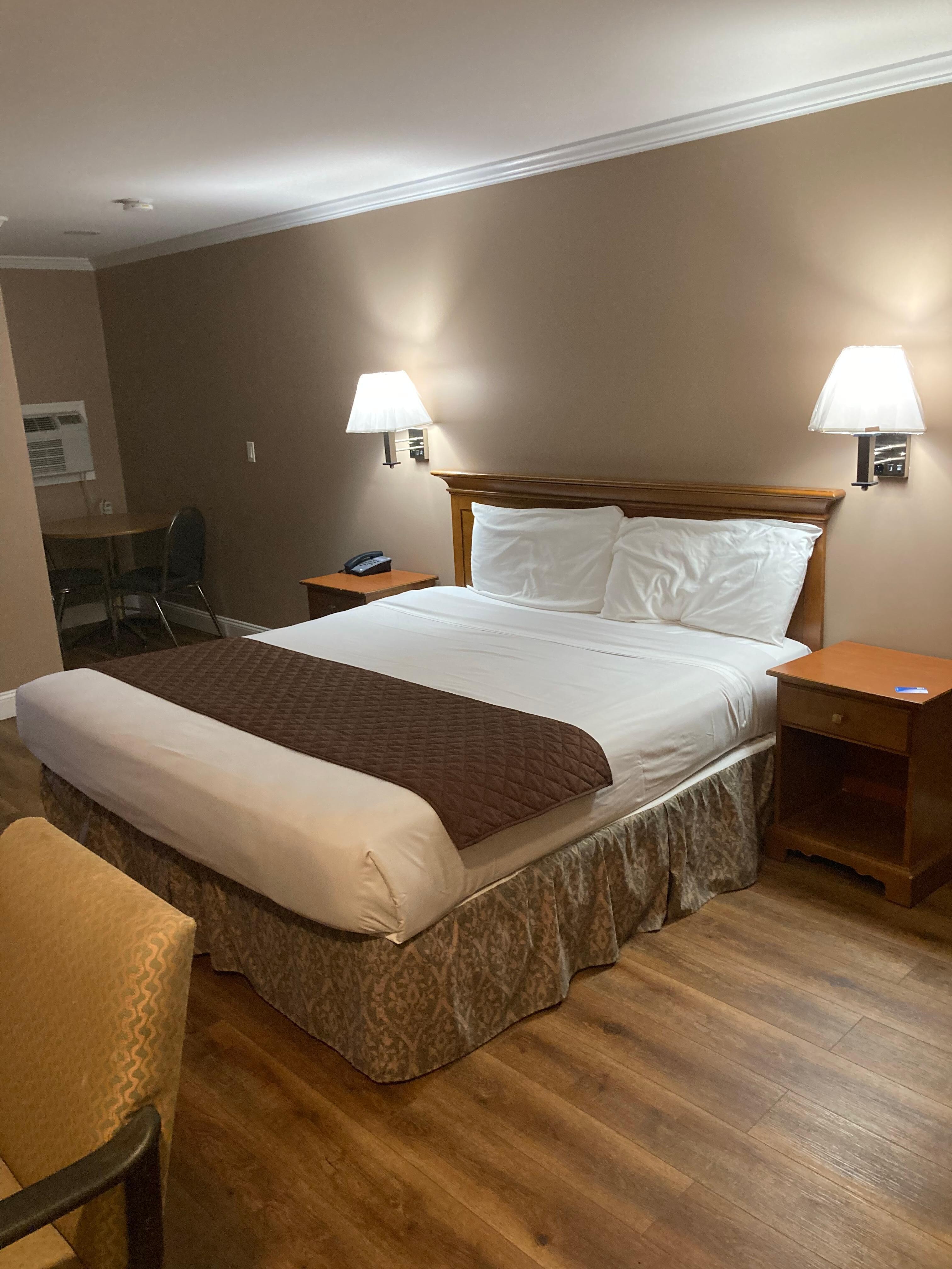 Budget Motor Inn Mahopac in Mahopac Find Hotel Reviews, Rooms, and