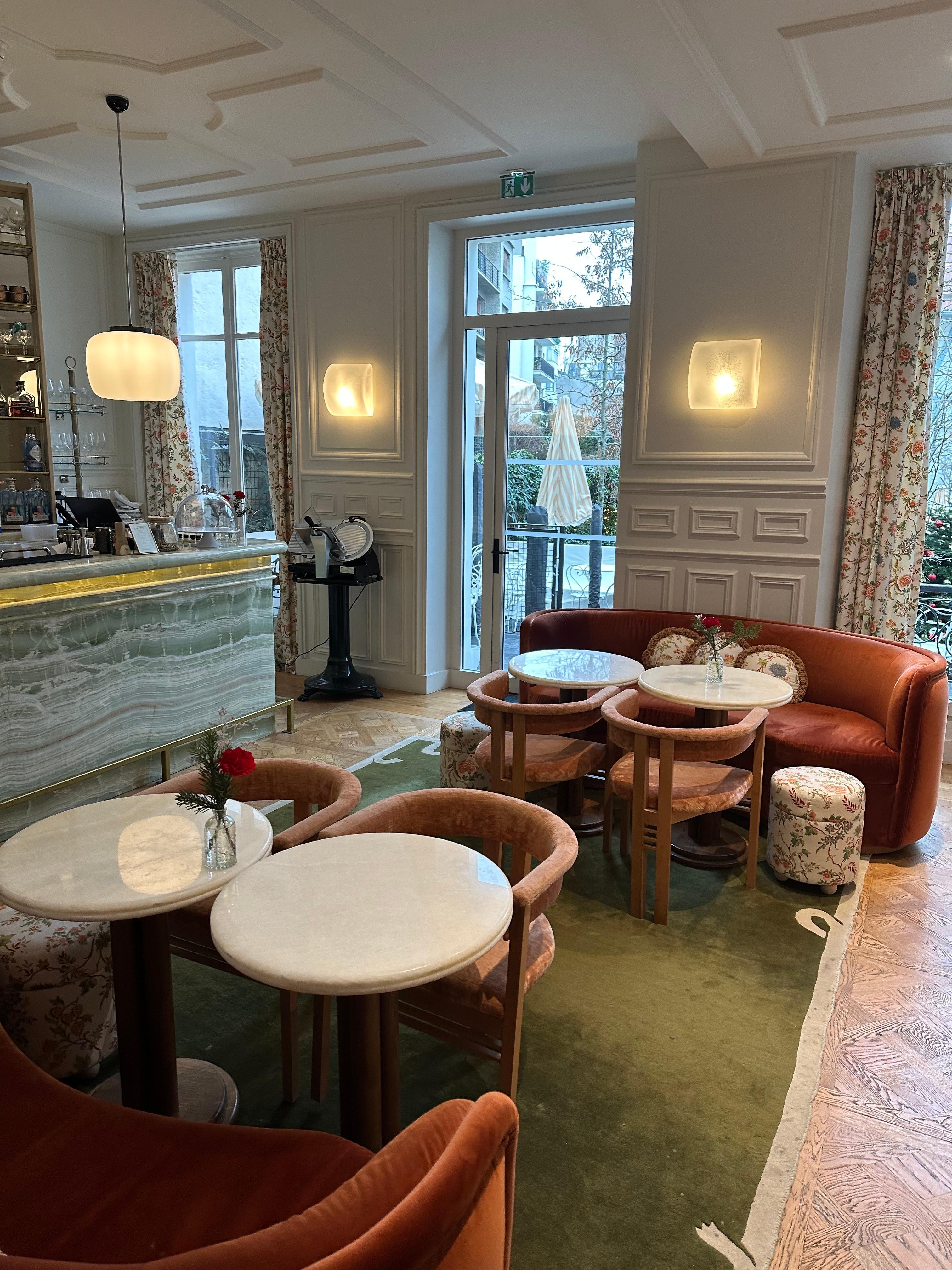 The lovely bar, lounge area is ideal for a drink or a bite! 