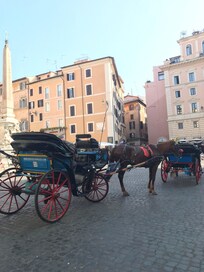 Piazza rotonda, framför Pantheon.