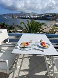 Au petit déjeuner