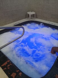 Amazing Hot Tub