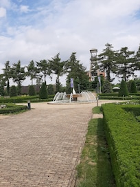 En sortant de l hotel