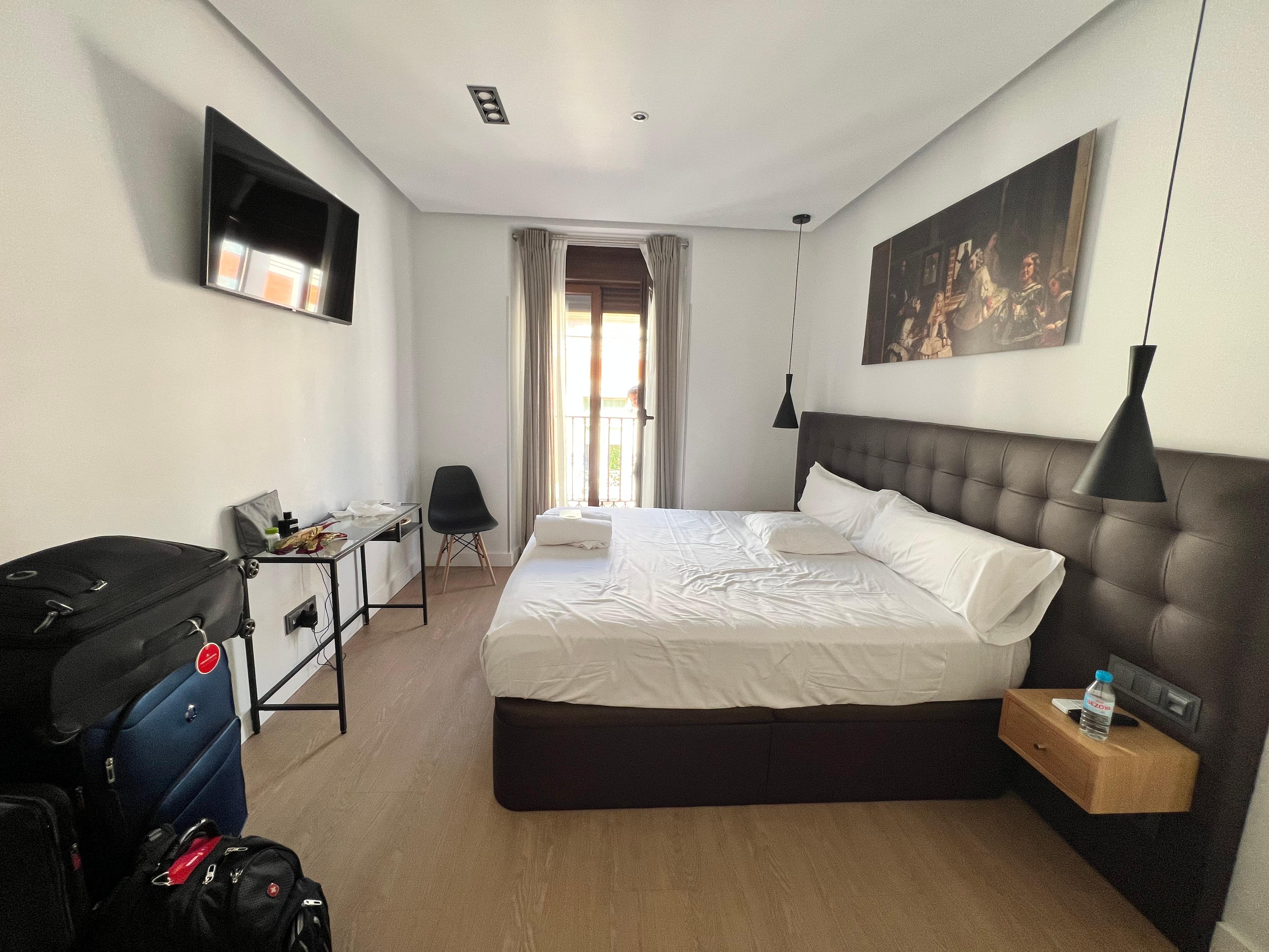 King size bed