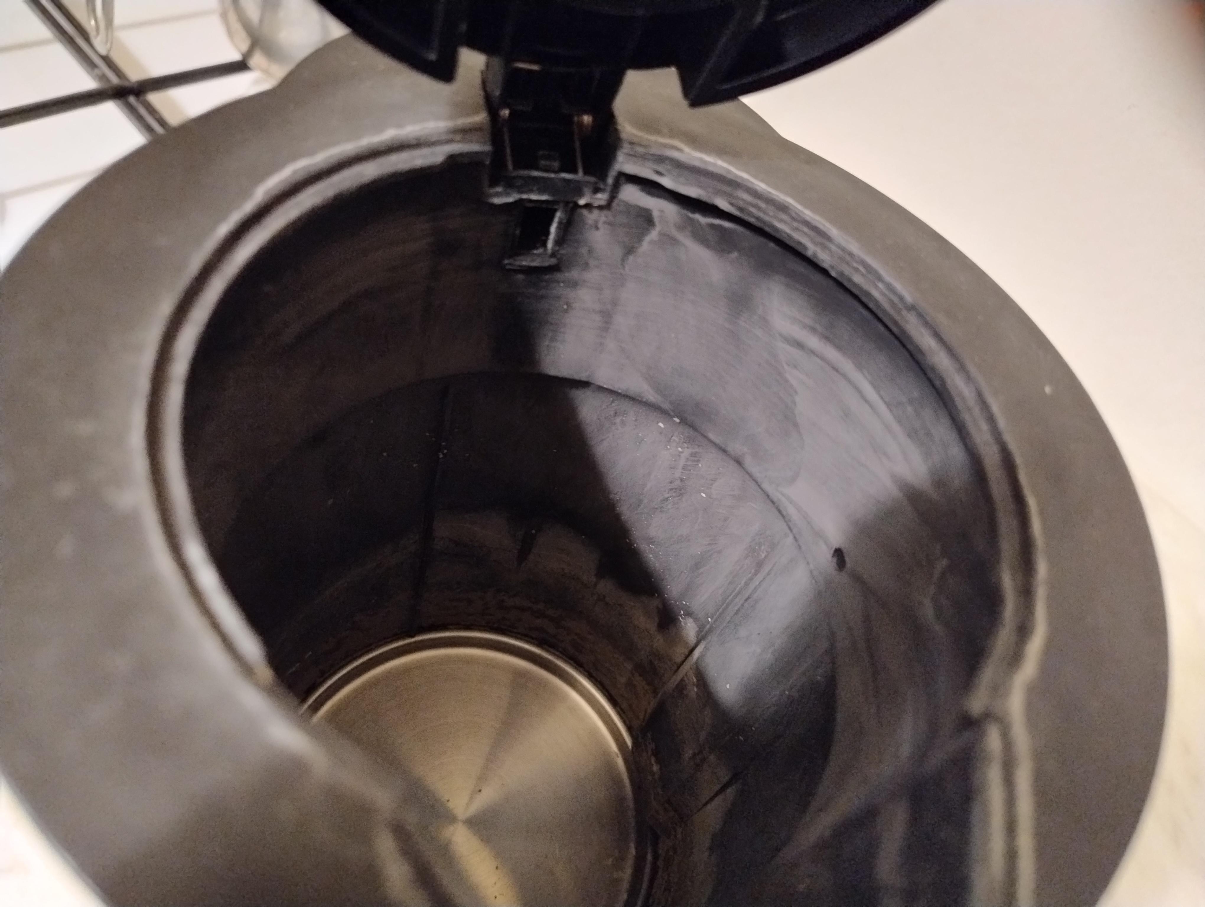 Elektroschrott-Kocher