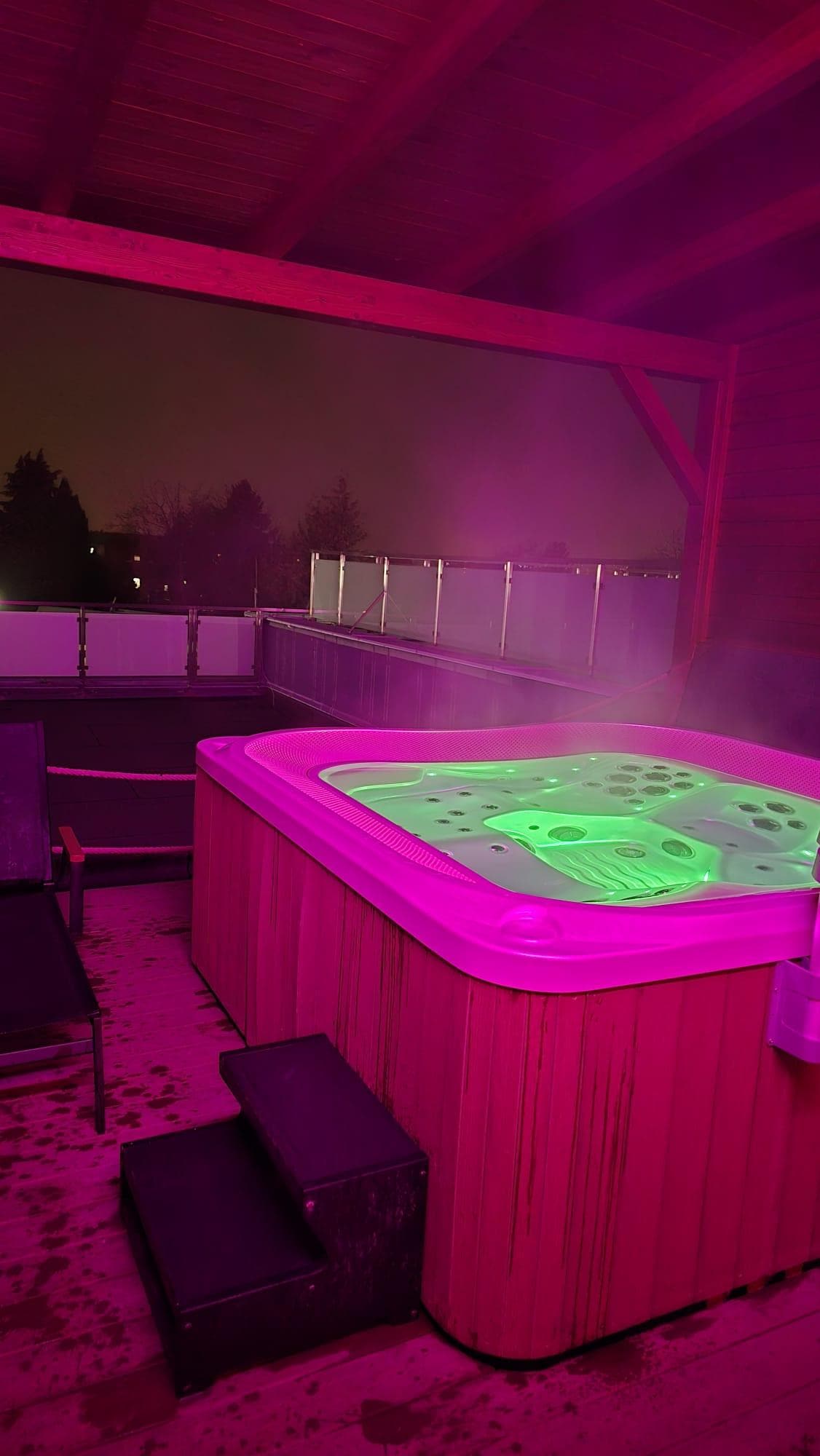 Einfach toll dieses Zimmer mit Whirlpool 