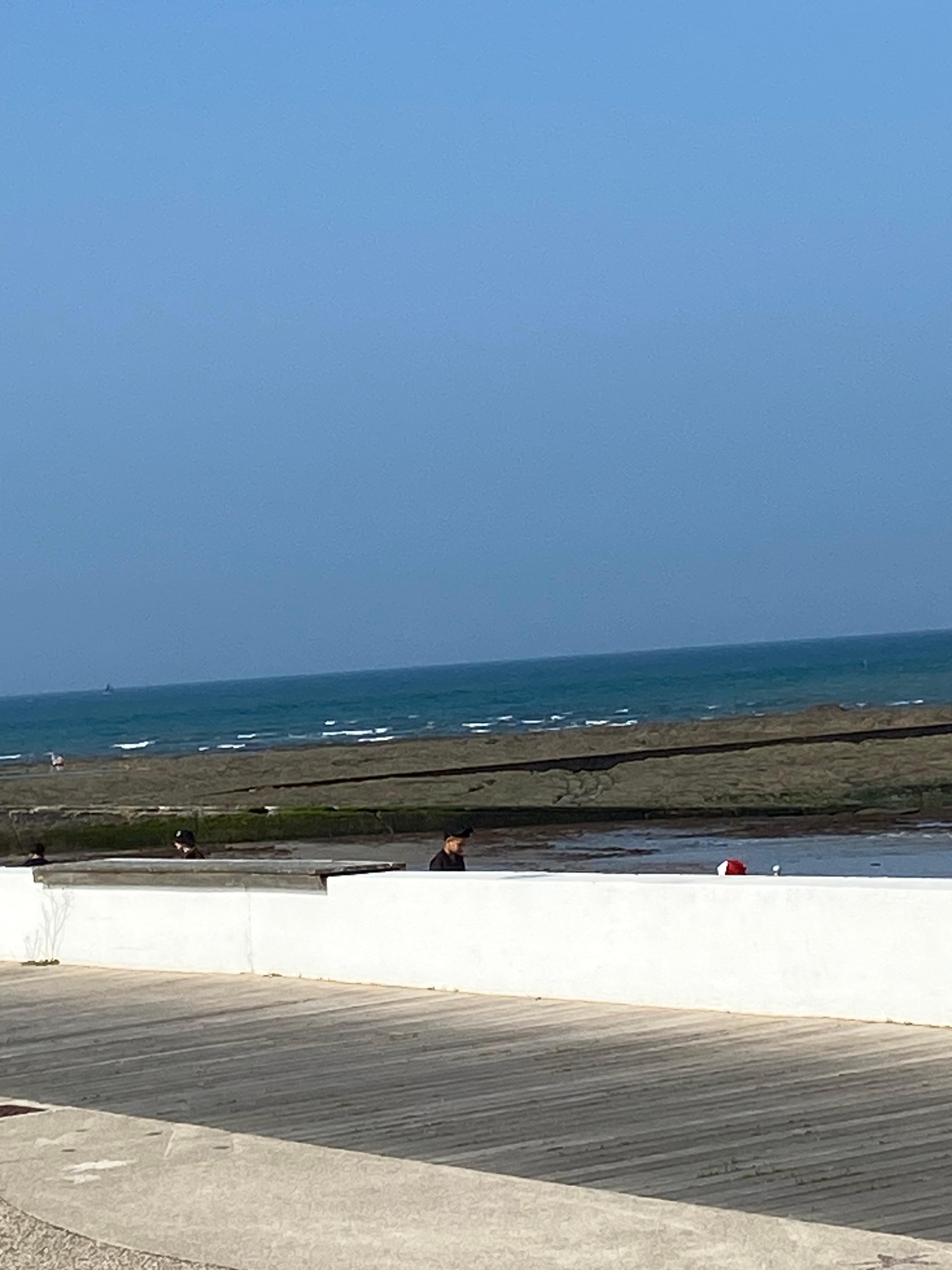 Mer, vue de la corniche