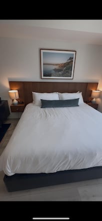 King size bed