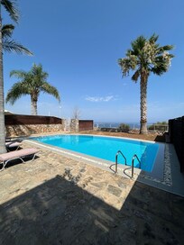 Private pool