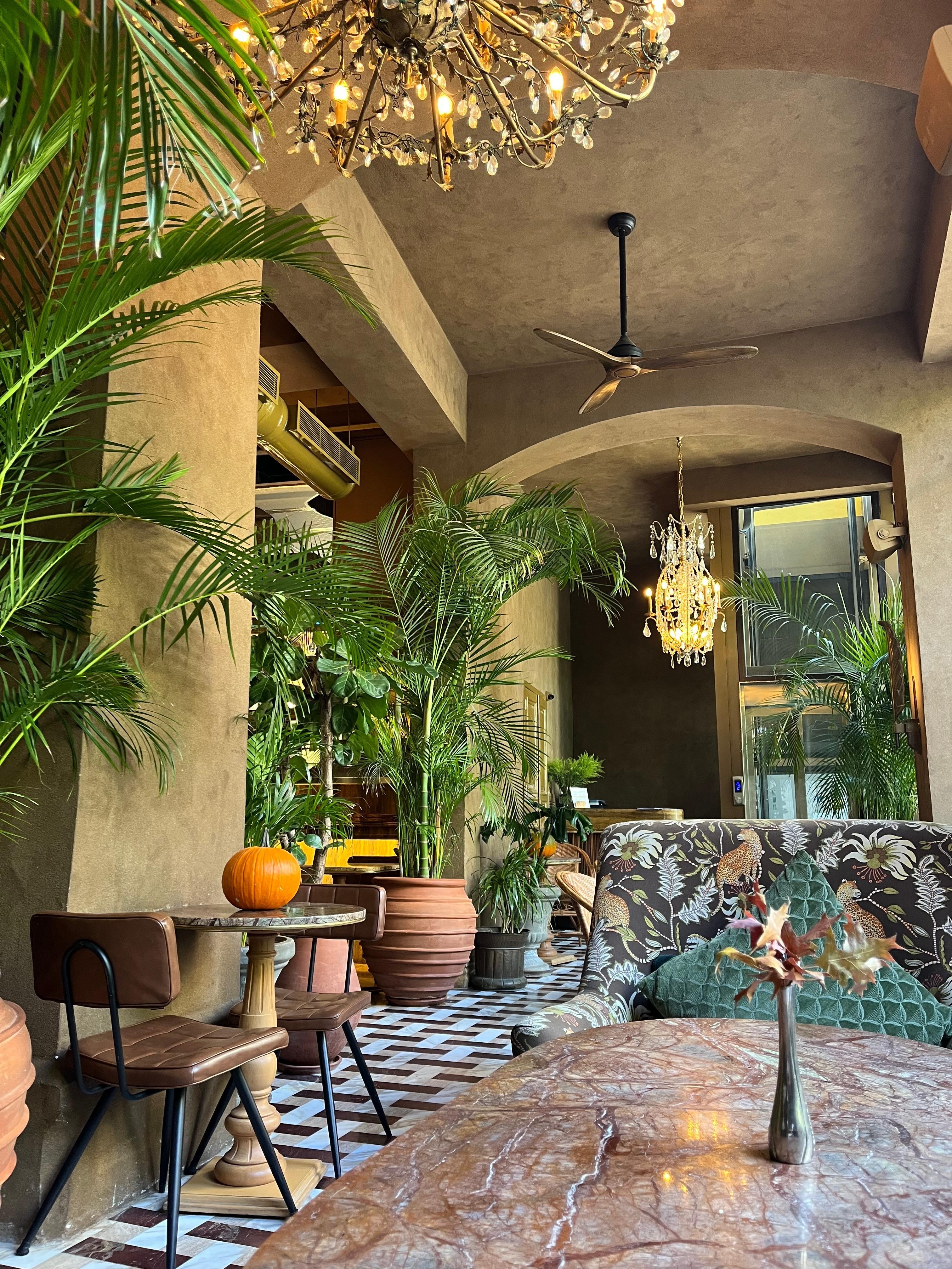 Nicely designed lobby/ restaurent