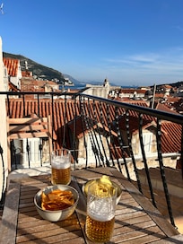 Lunchtime view the other way from balcony