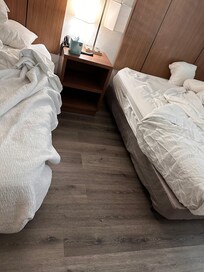 The bed was sagging on the side I slept on.”