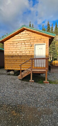 The cabin from the front.
