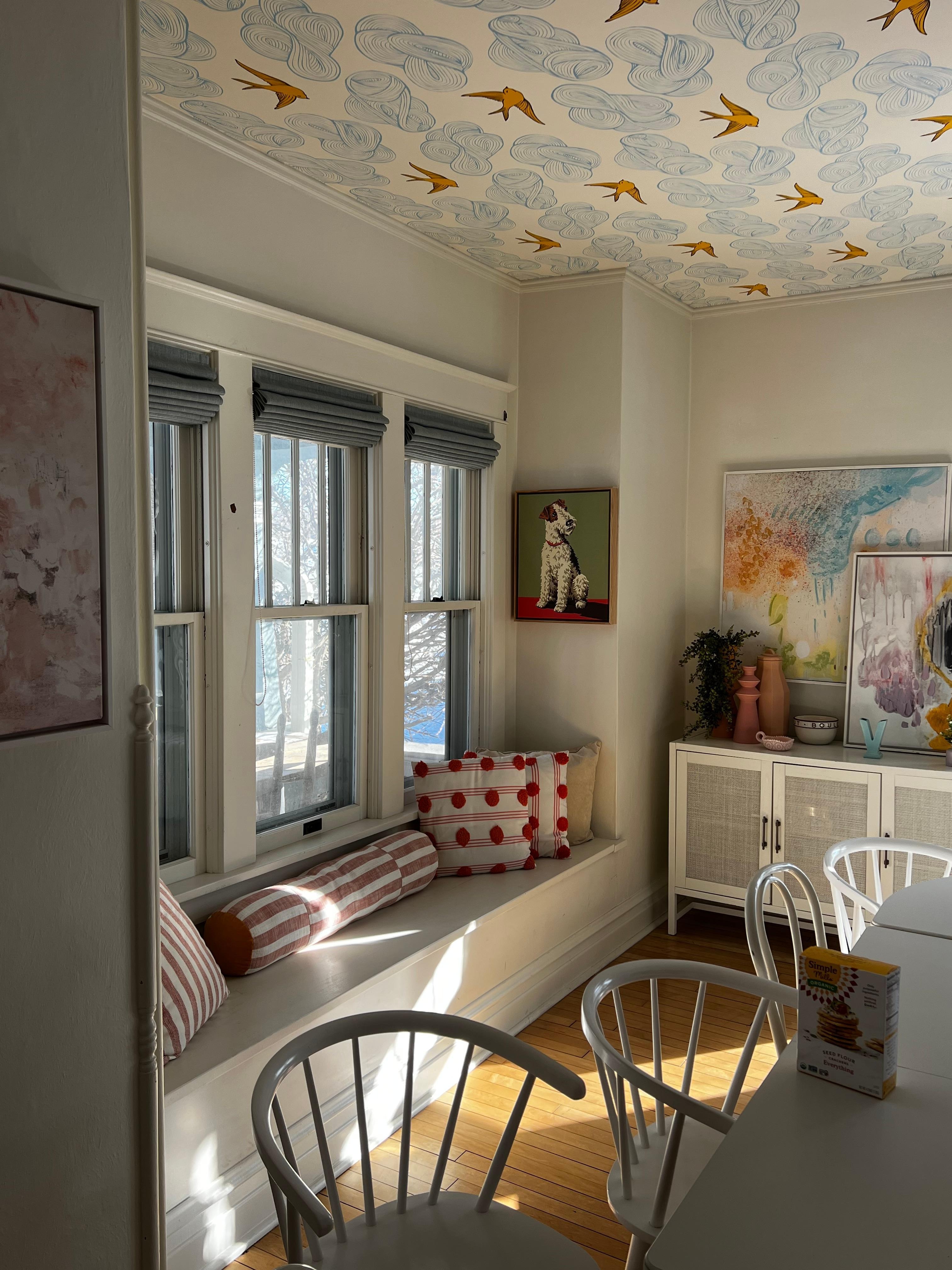 Birds on the dining room ceiling! And great light.