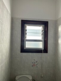 Broken bathroom windiw