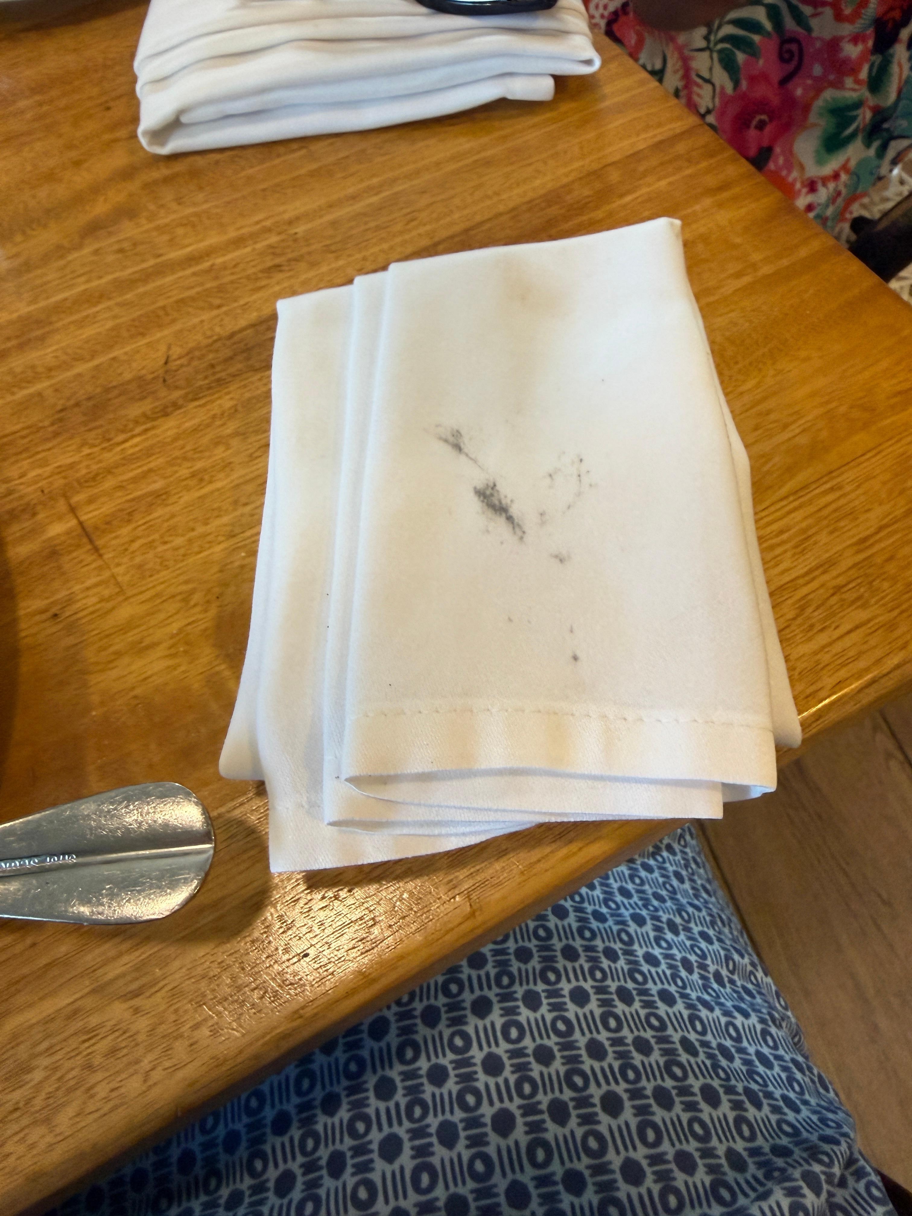 Dirty napkins at restaurants 