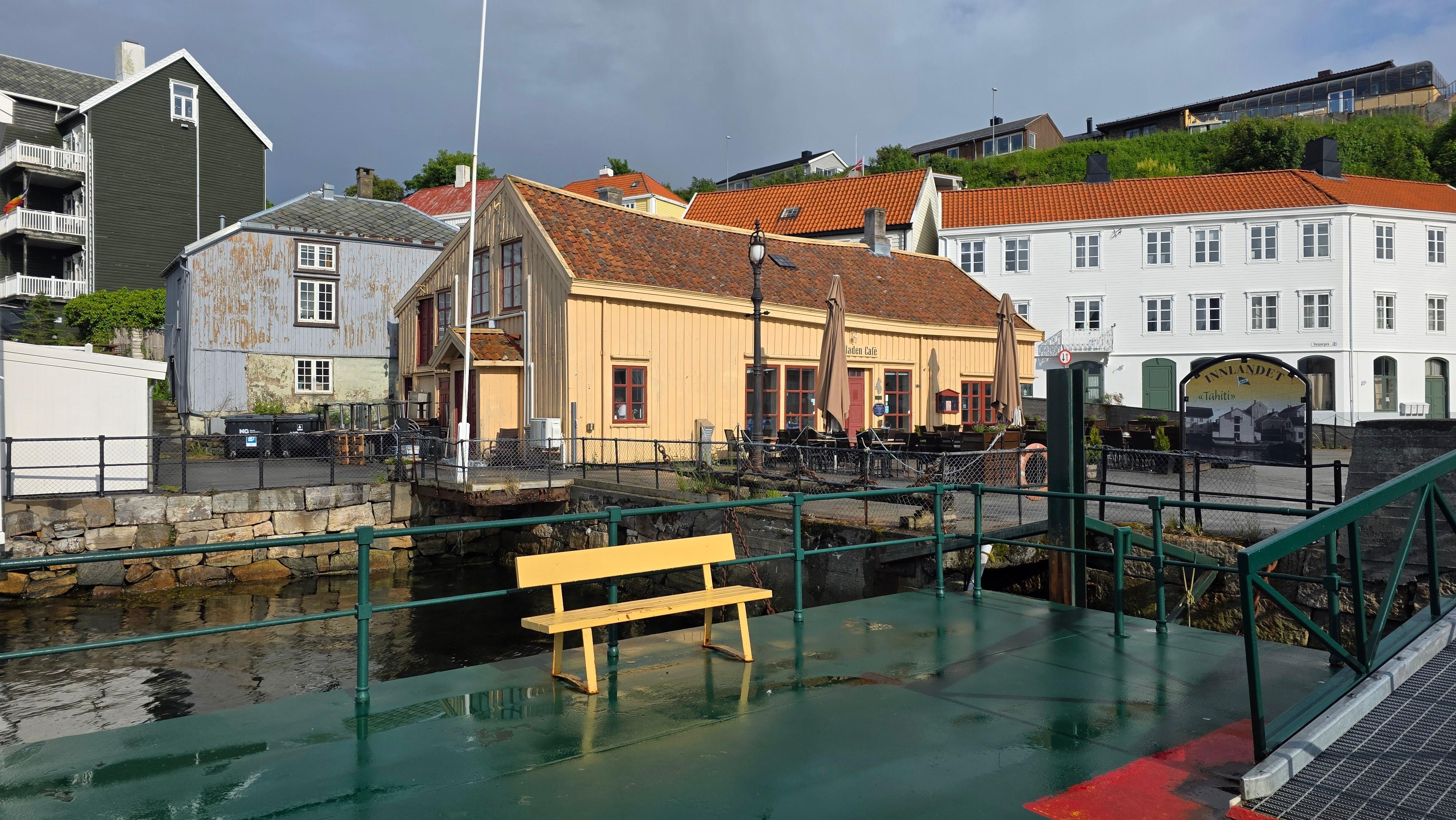 Dodeladen Cafe