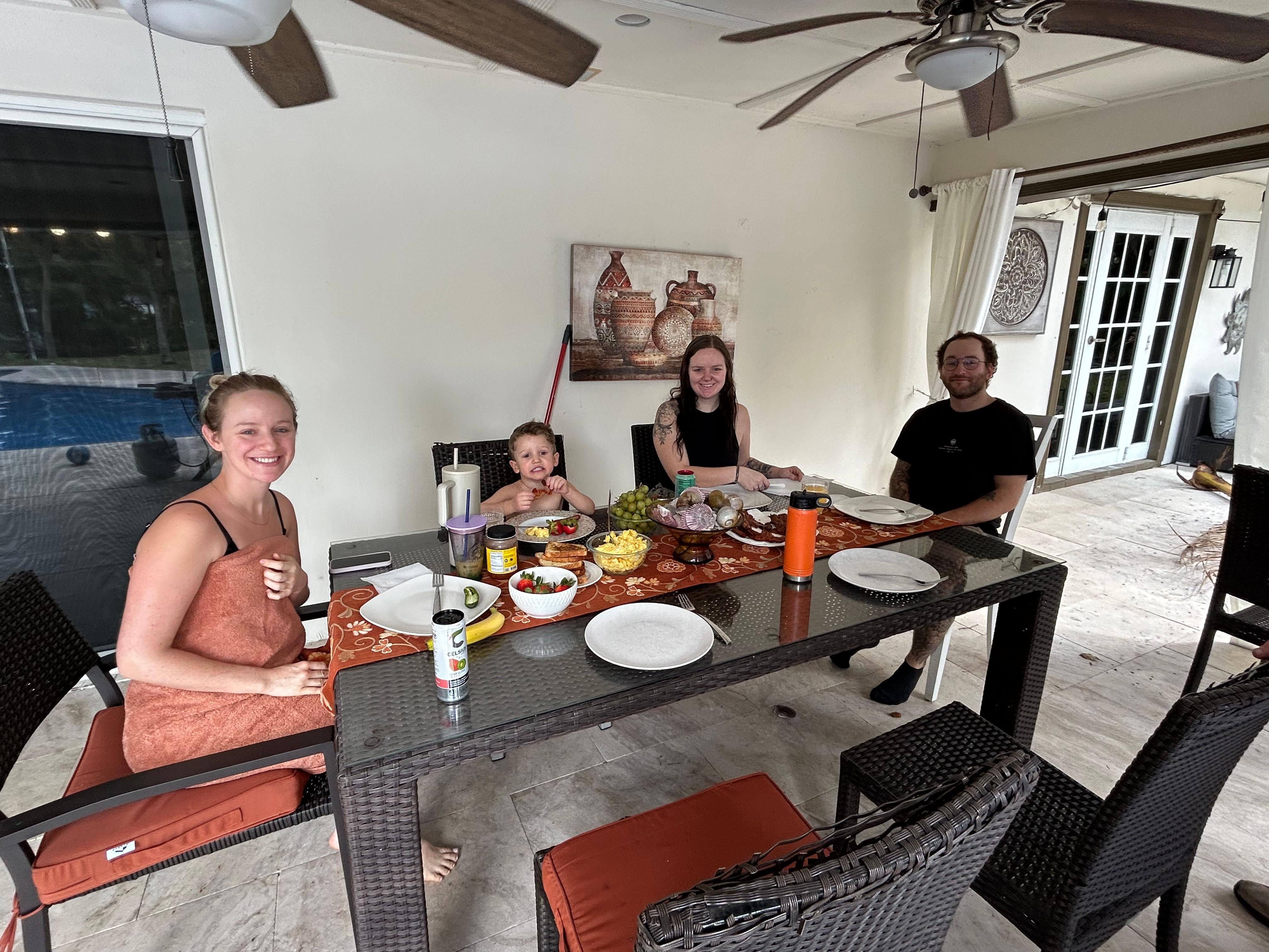 The outside dining area was a great bonus. 