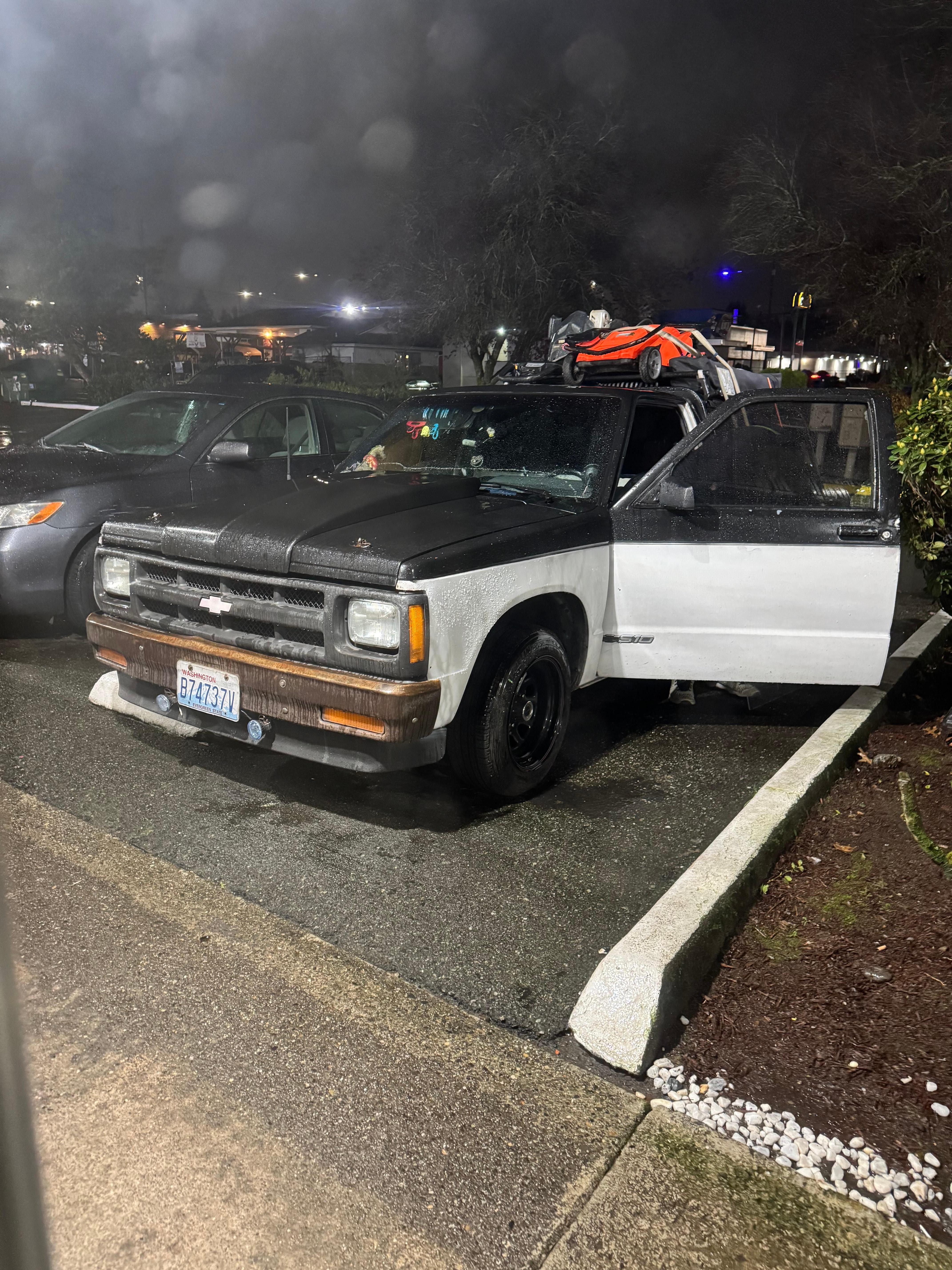 Awakened at 3am, lasted until after 4am, with loud exhaust.