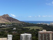 View from balcony of Diamond Head