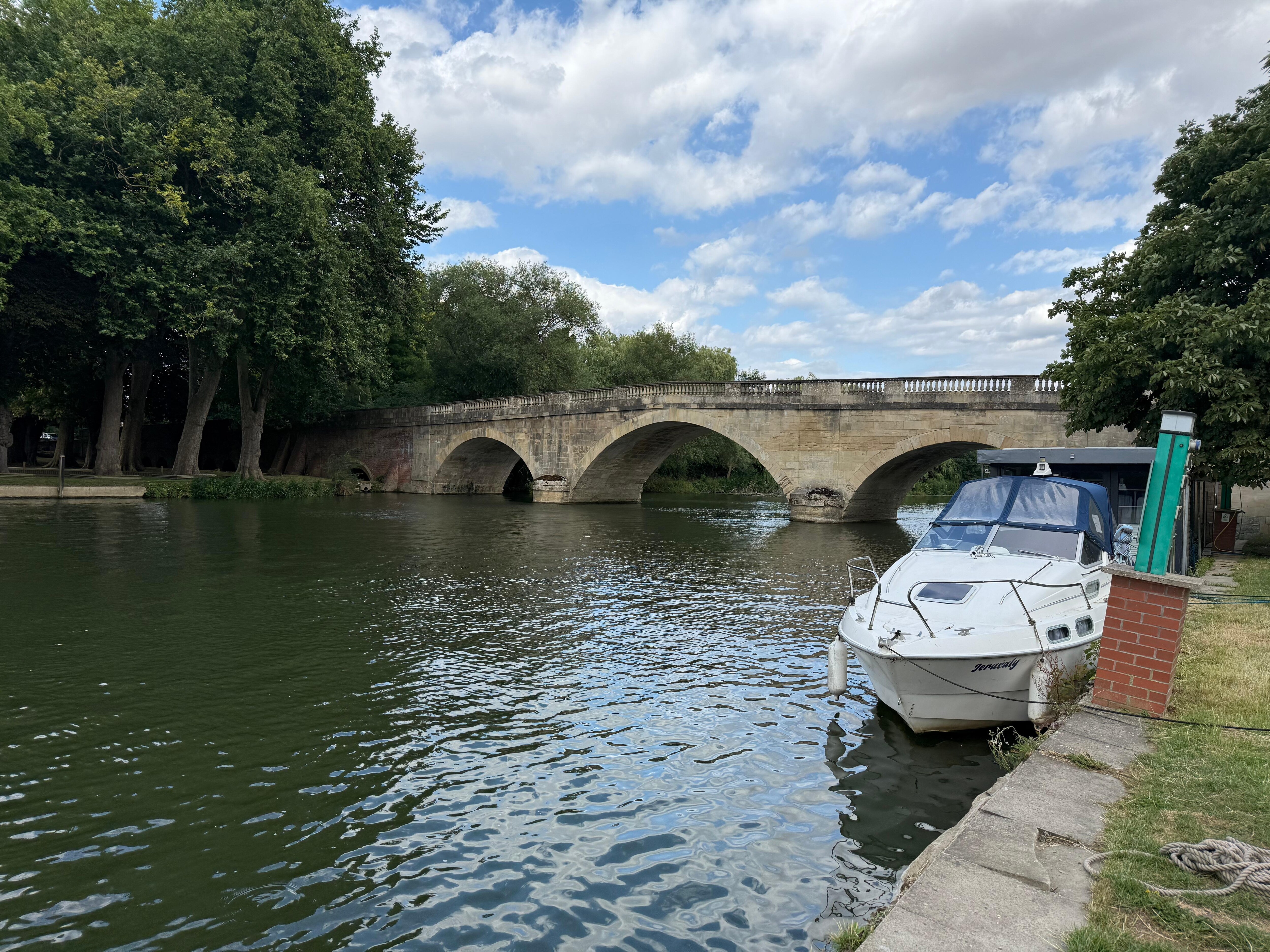 Shillingford Bridge