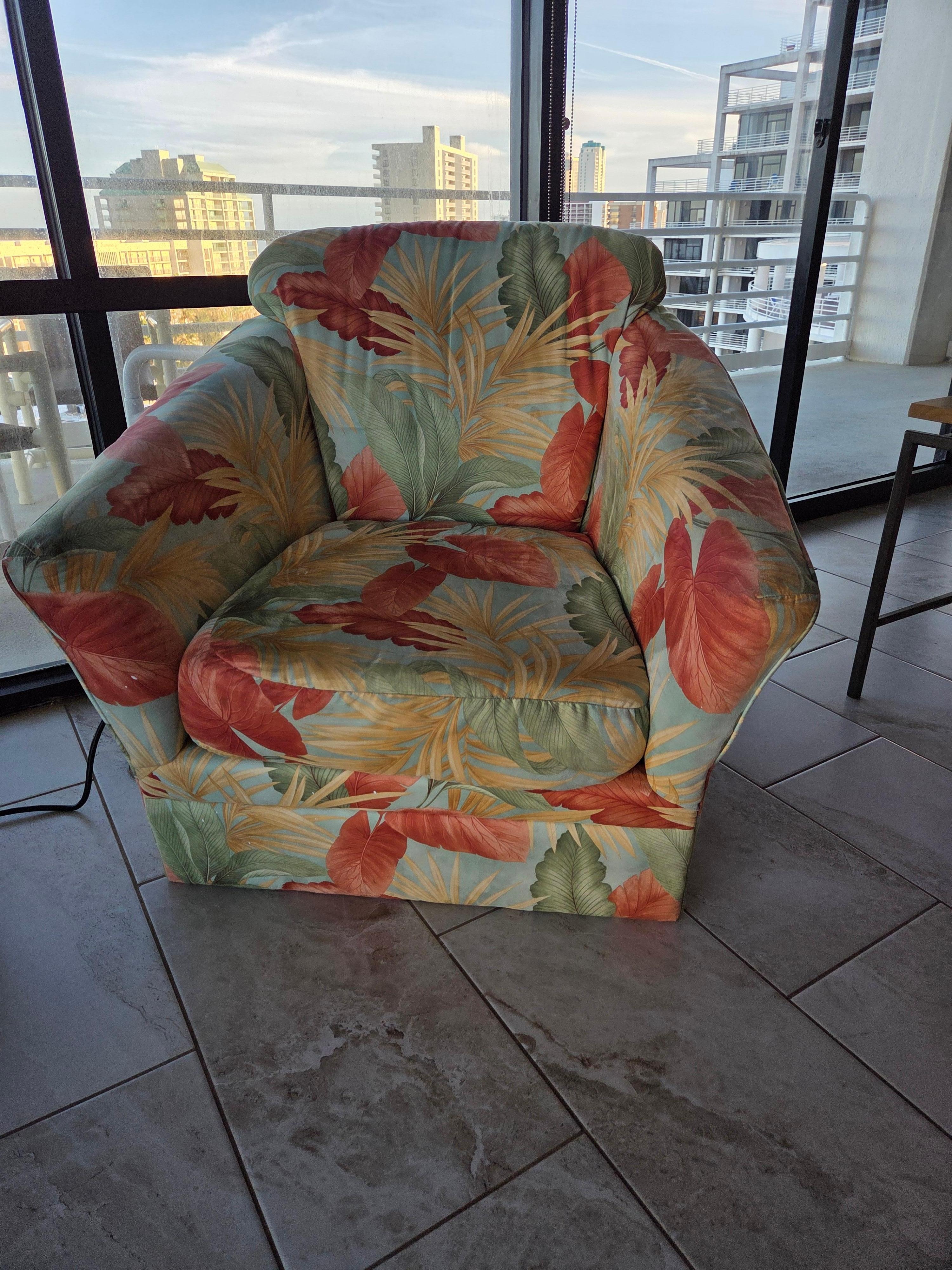 LR chair that had a broken base