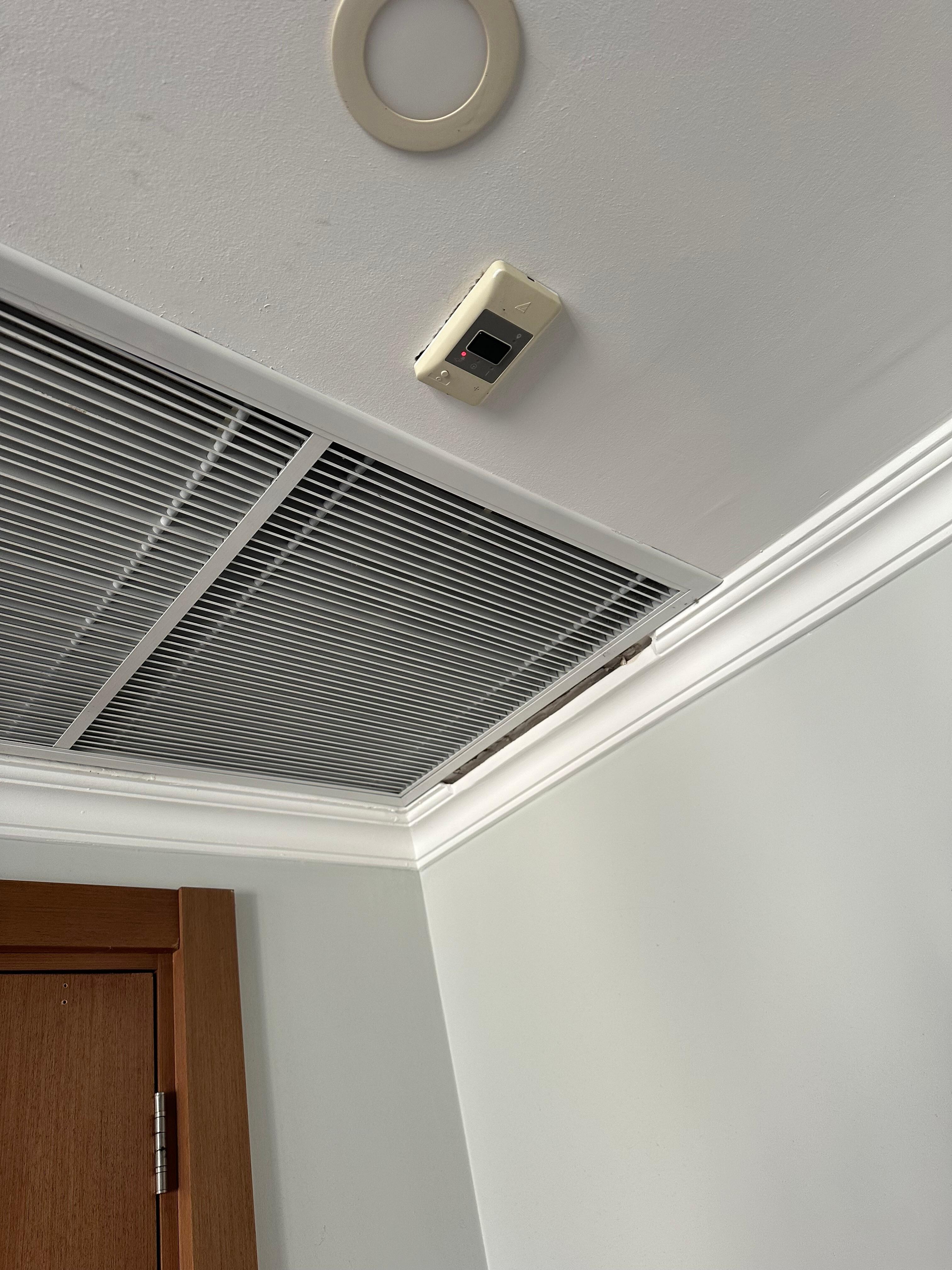 AC Switch on the ceiling without Remote control!