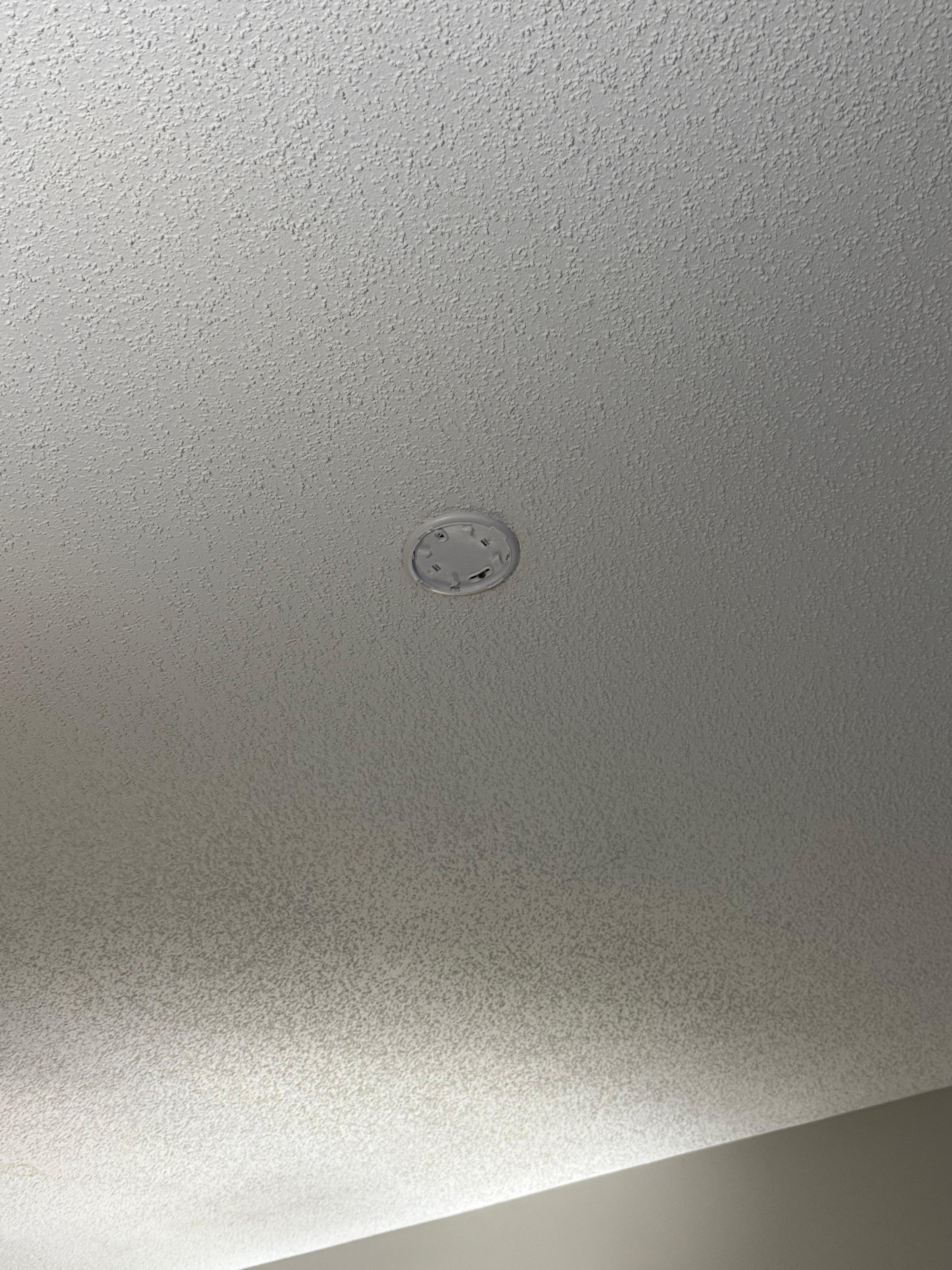 THE SMOKE ALARM WAS MISSING!!!!