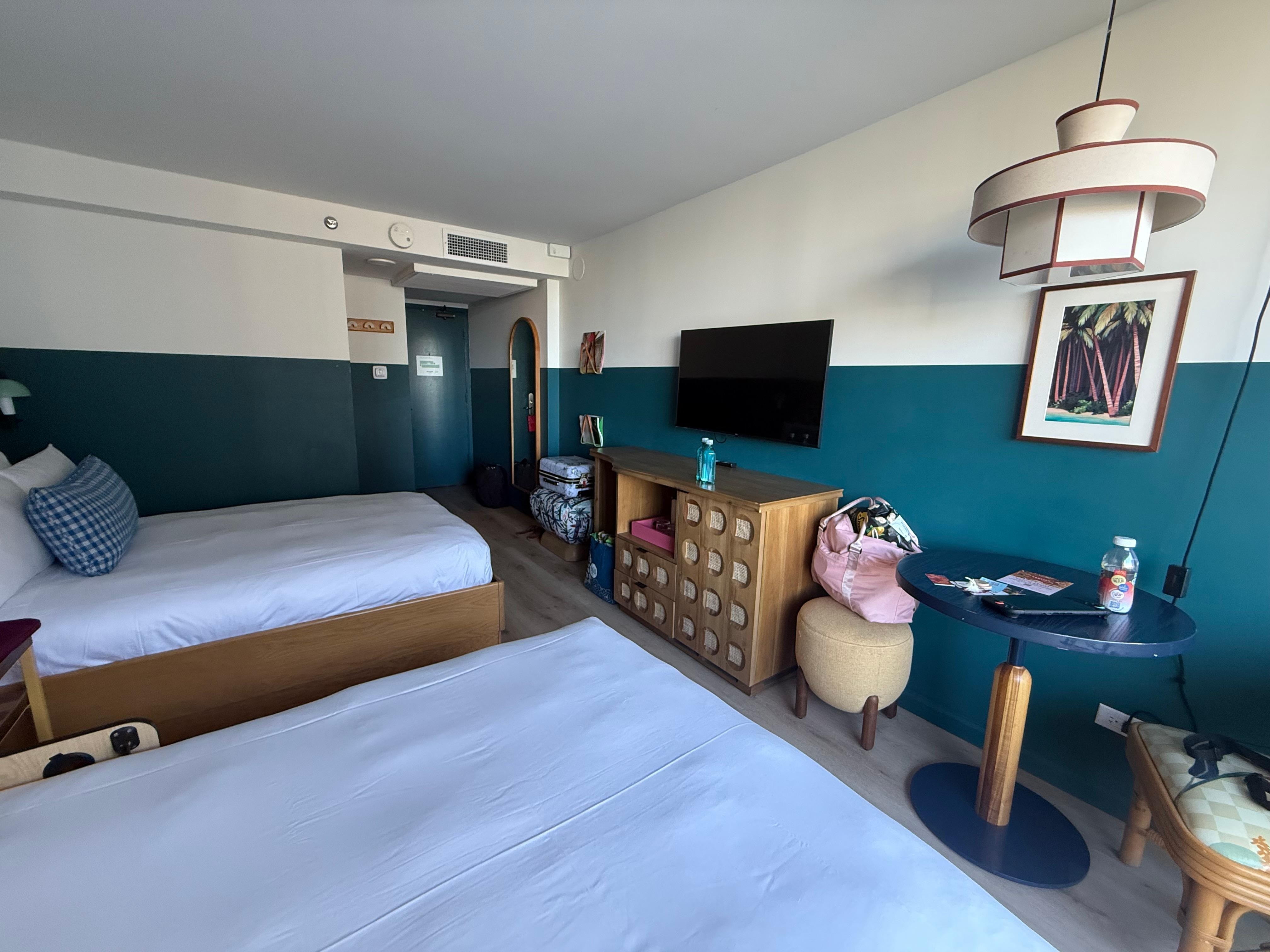 double room with lanai/view