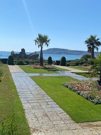 Sandsfoot Gardens