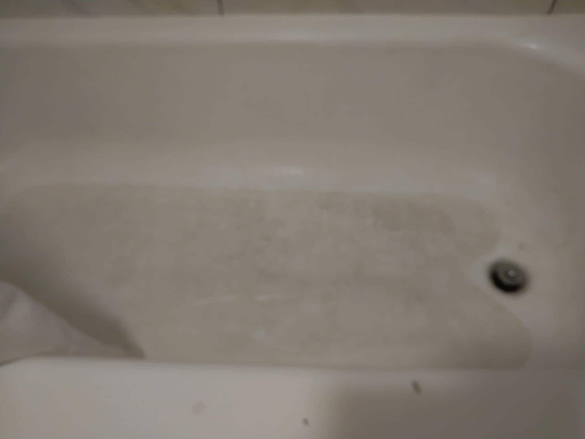Dirty tub 