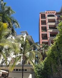 View of the condo under beautiful blue Costa Rica skies!
Pura Vida!