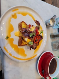 Collins House our go to breakfast place.