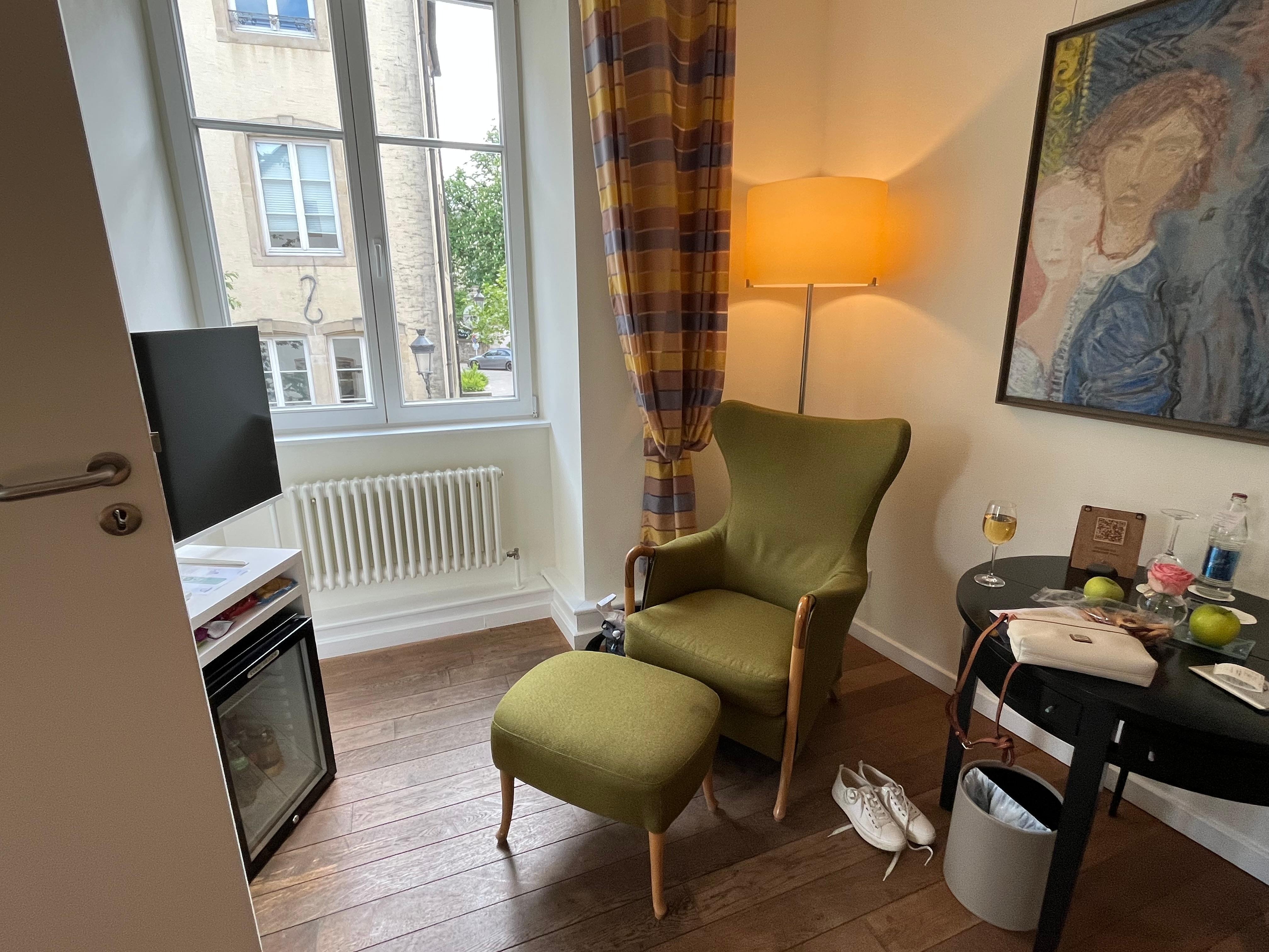 Sitting area