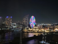 14階の部屋からの夜景です