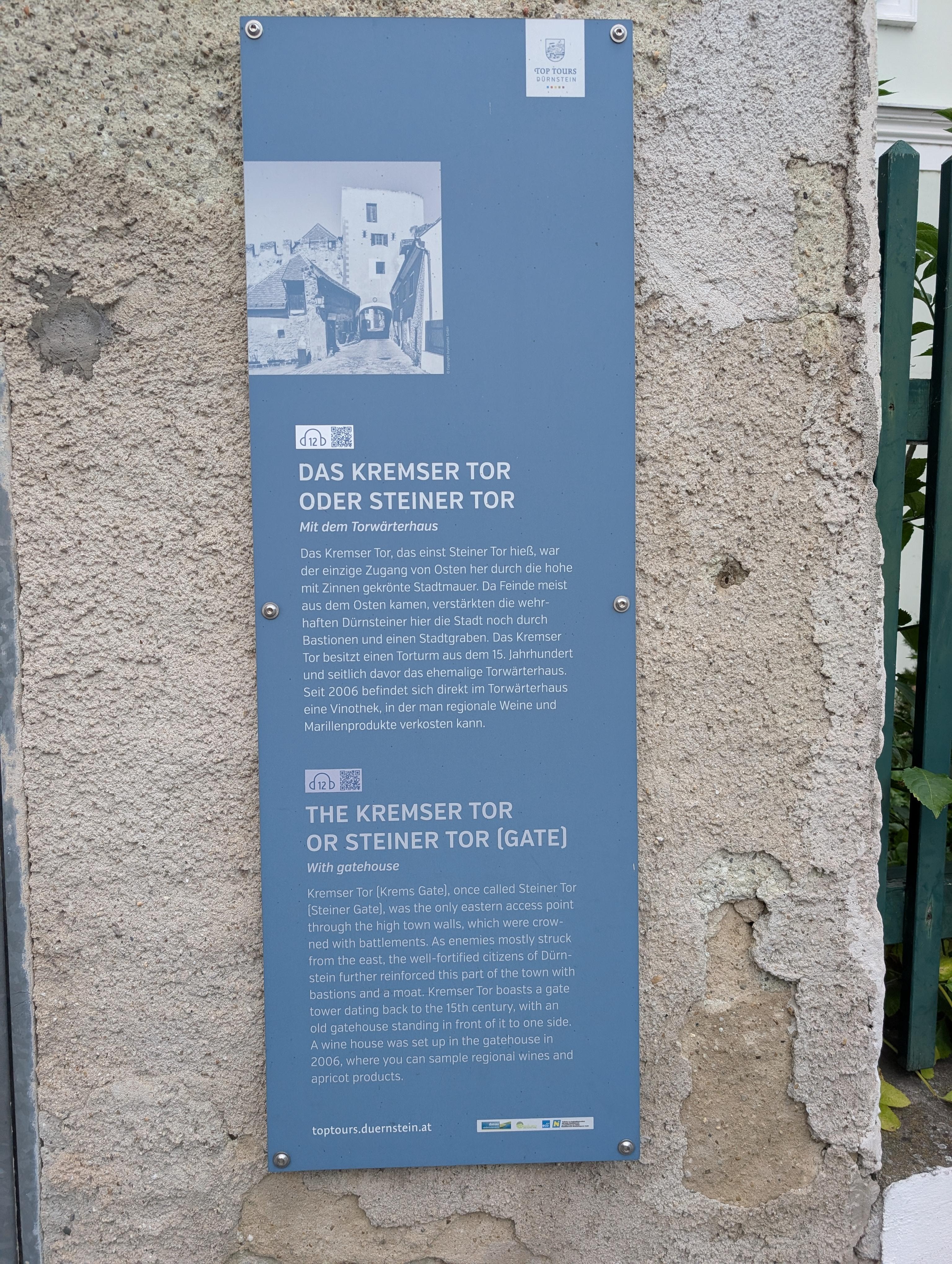 The gates to Dürnstein