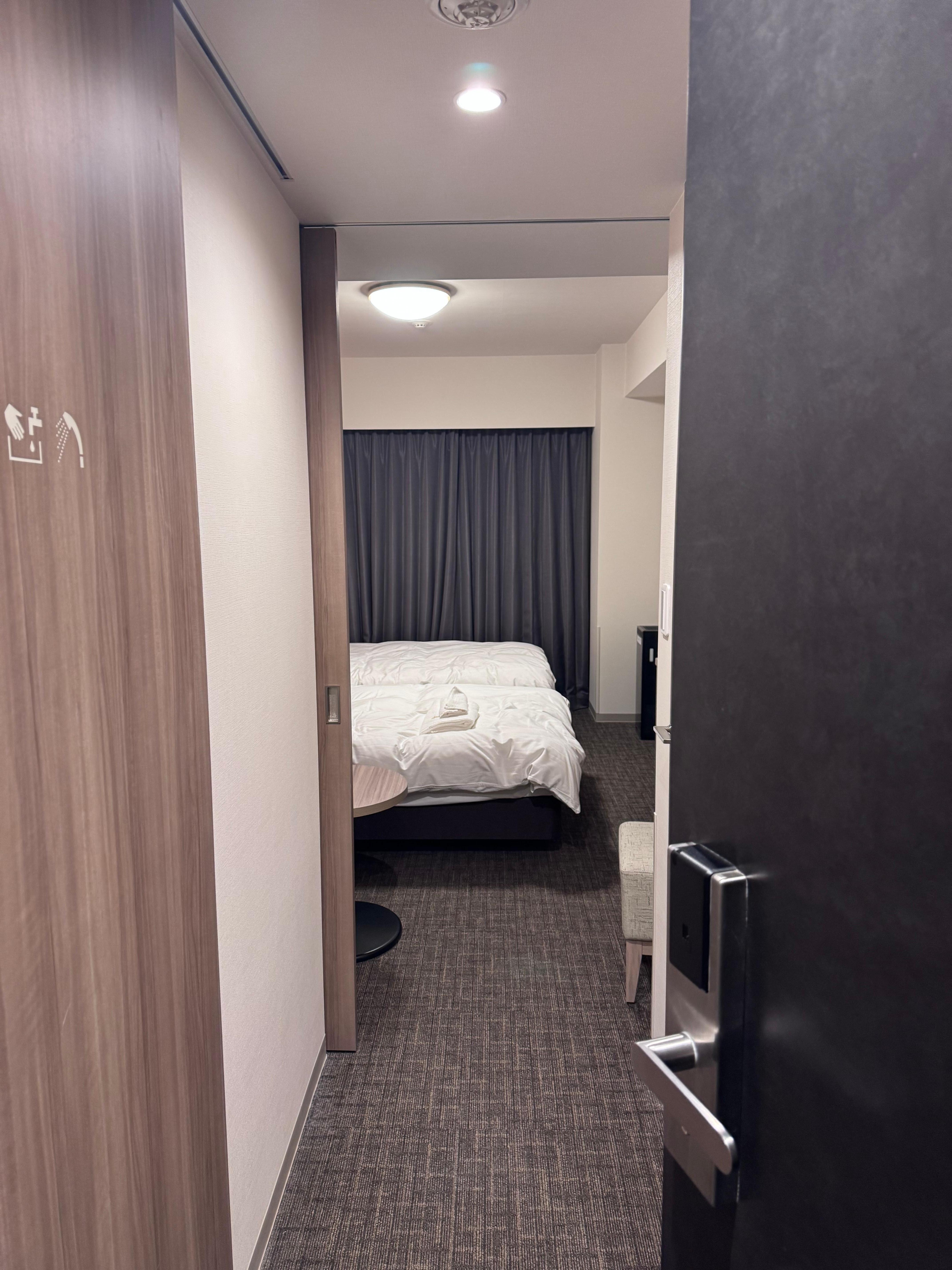 部屋に初めて入ったとき、部屋が綺麗だったので思わず声が出てしまいました。清潔で機能的でした。