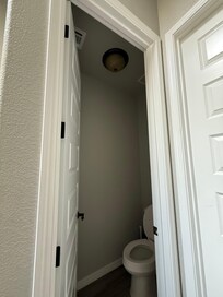 Primary water closet