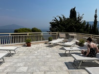Sun deck