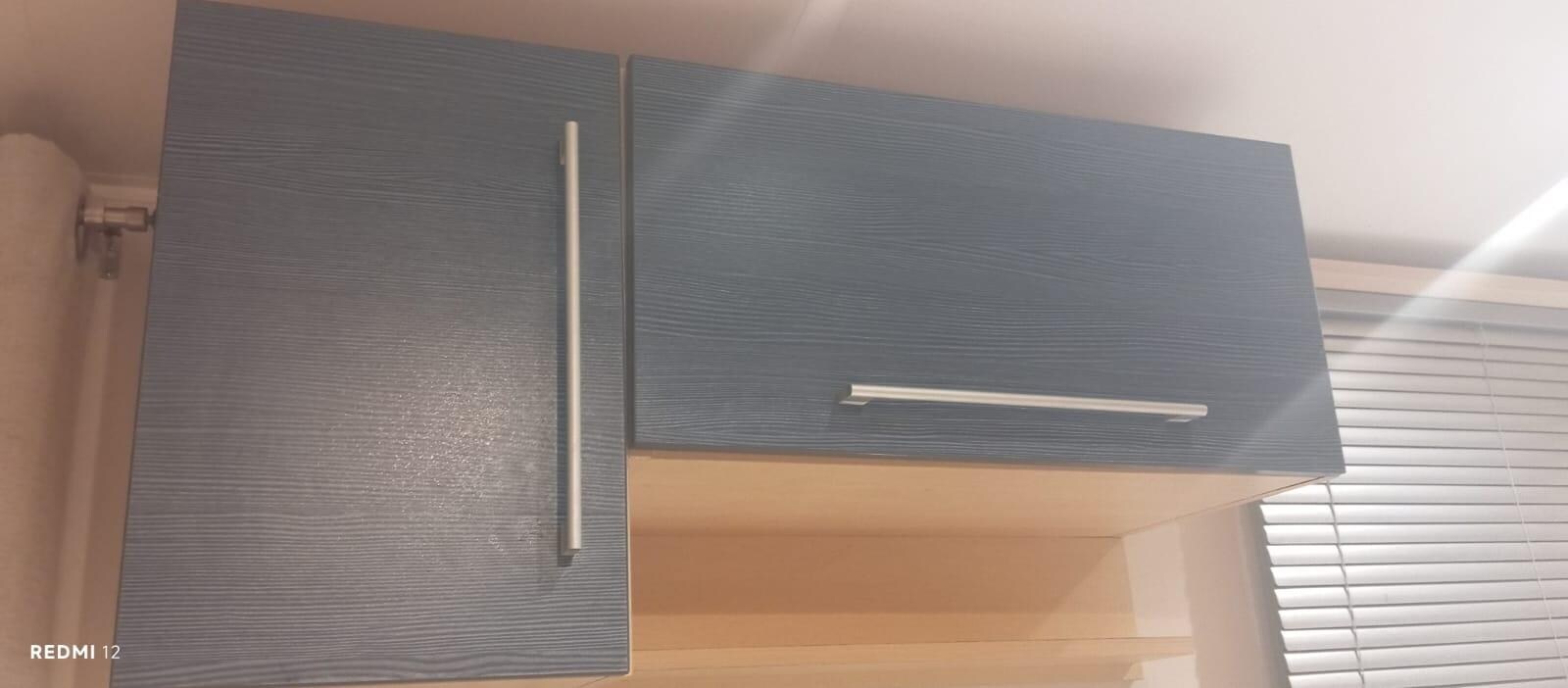 Portes de placard grasses