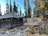 Gym, sauna and hot tub