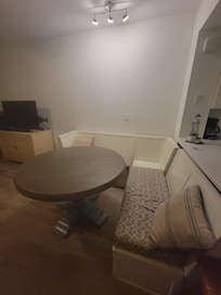 Kitchen table & benches