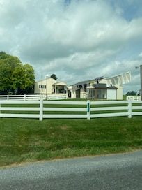 Amish Farm