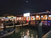 walking distance to local restaurants