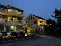 Dickinson Ave is a beautiful avenue.