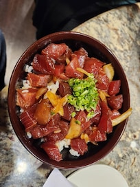 Poke bowl at Zenshin